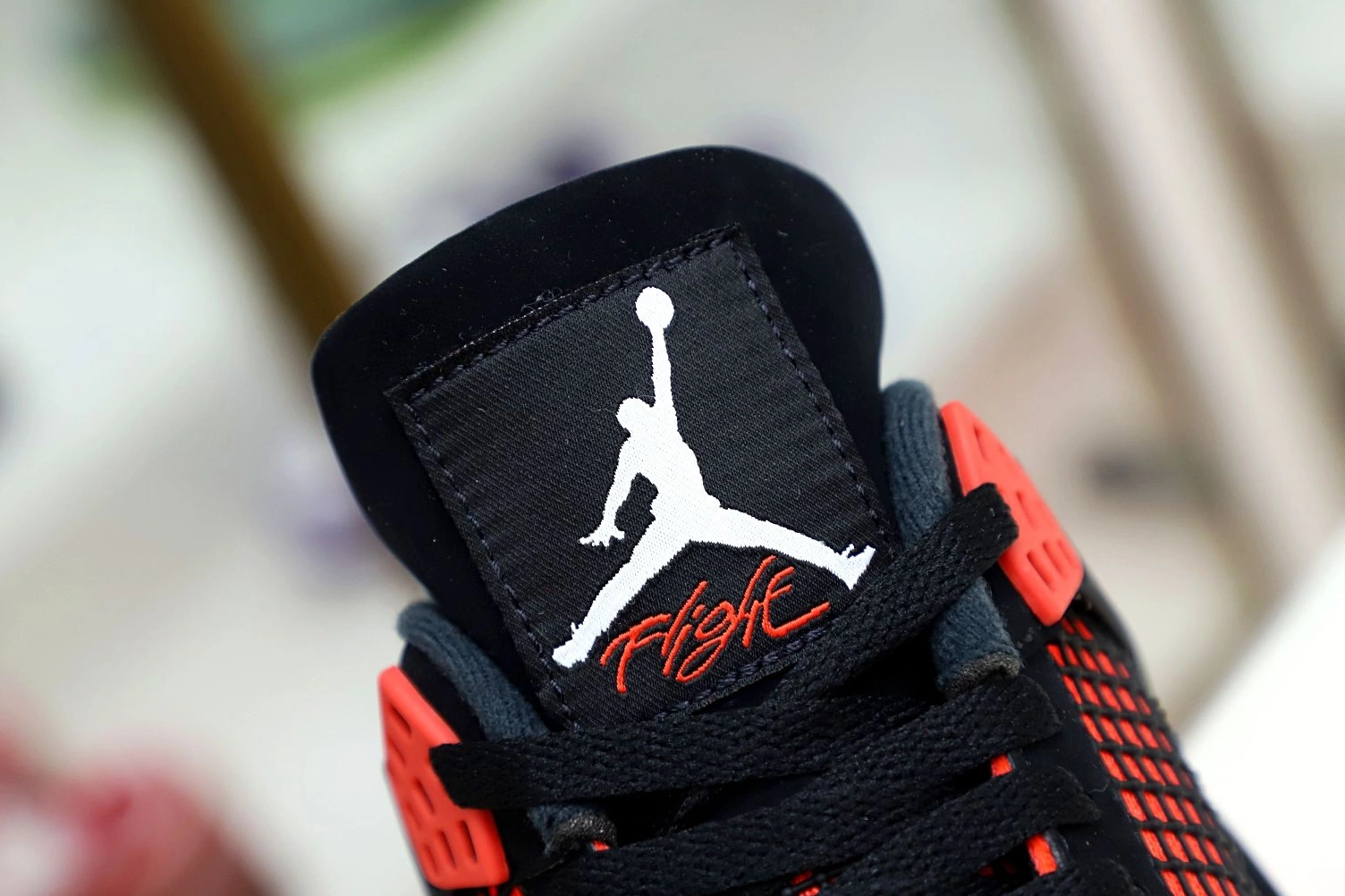 AIR 'RED RETRO 4 JORDAN THUNDER' 0905